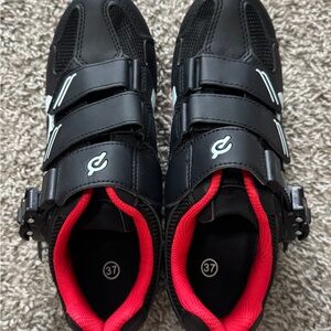 NWOT Peloton Black and Red Athletic Cycling Shoes with Velcro Straps